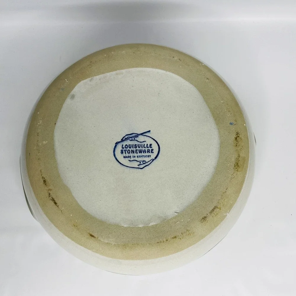 Louisville Pottery Stoneware Pineapple Print 2 qt. Round Covered Casserole w/Lid